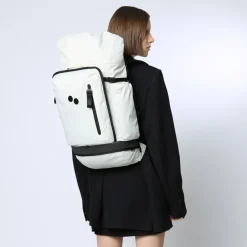 pinqponq - Komut 32 - Daypack Pure Black