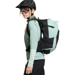 Discount Vaude - Women's Bike Alpin 23+5 - Bike-Rucksack