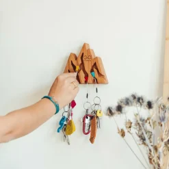YY Vertical - Key Holder Mountain Hot